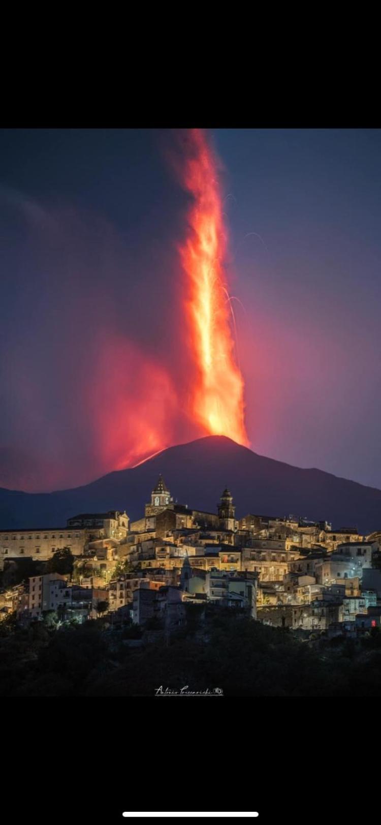 Le 2 Volte Casa Vacanza Acireale Luaran gambar